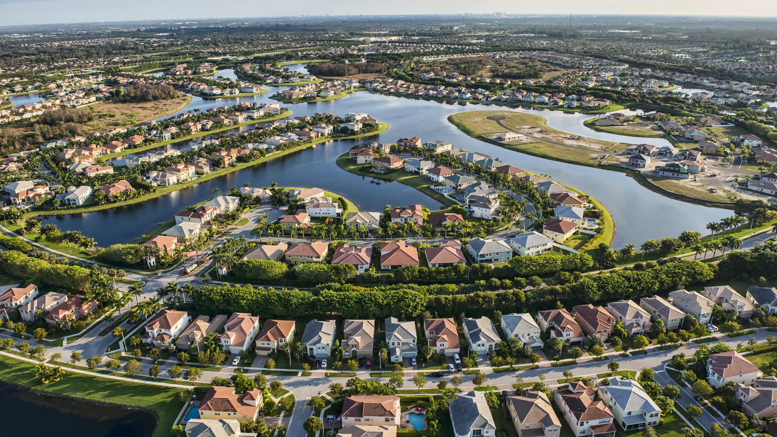 Finding the Perfect Neighborhood in the Golden Isles